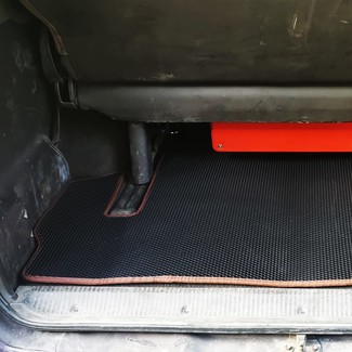 Ворсовые коврики на Toyota Hiace (H100) 1989 - 2005 в Симферополе