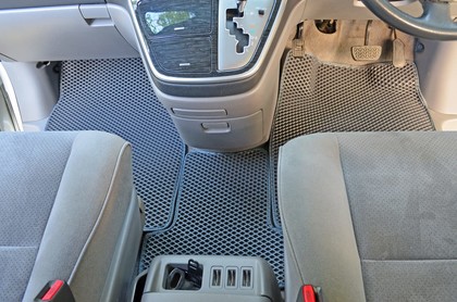 EVA коврики на Toyota Alphard (H10) 2002 - 2008 в Симферополе