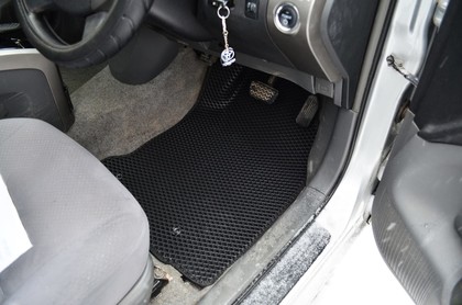 EVA коврики на Toyota Prius (20) 2004 - 2009 в Симферополе