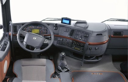 Ворсовые коврики на Volvo FH II (FH12, FH13, FH16) 2001 - 2012 в Симферополе