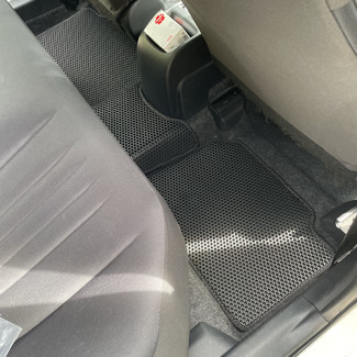 EVA коврики на Toyota Yaris IV 2019 - 2025 в Симферополе
