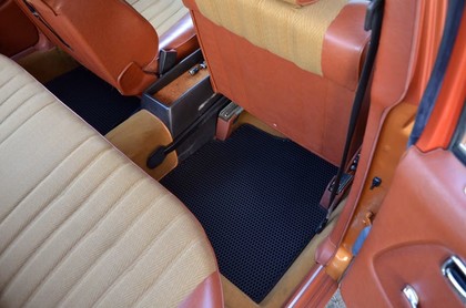 EVA коврики на Mercedes W123 1975 - 1986 в Симферополе