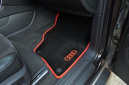 Коврики на Audi Q7 I 2005 - 2015 в Симферополе