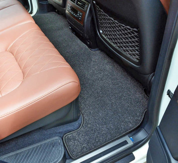 Коврики на Toyota Land Cruiser 200 2007 - 2021 в Симферополе