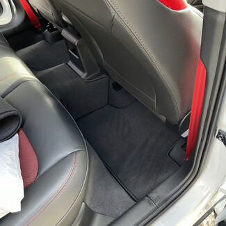 Ворсовые коврики на Audi Q2L 2016&nbsp;-&nbsp;2026 в Симферополе