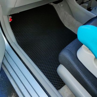 Коврики на Honda Insight II 2009 - 2014 в Симферополе