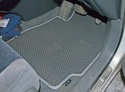 Ворсовые коврики на Toyota Harrier I 1997 - 2003 в Симферополе