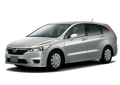 Коврики на Honda Stream II 2006 - 2014 в Симферополе