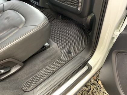 Коврики на Audi Q7 I 2005 - 2015 в Симферополе