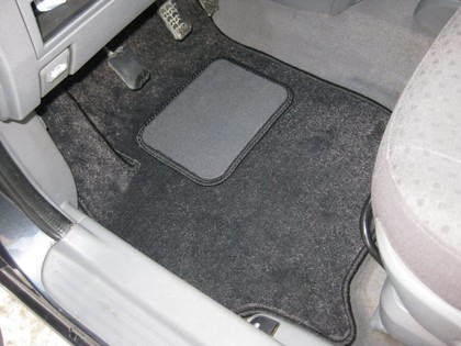 Коврики на KIA Carens I 1999 - 2006 в Симферополе