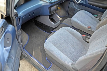 Ворсовые коврики на Toyota Estima Emina (Lucida) 1990 - 2000 в Симферополе