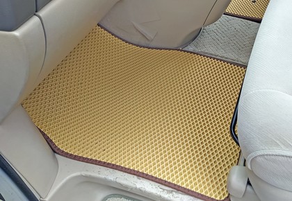 EVA коврики на Toyota Alphard (H10) 2002 - 2008 в Симферополе
