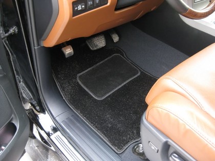 Ворсовые коврики на Toyota Tundra II 2006 - 2022 в Симферополе