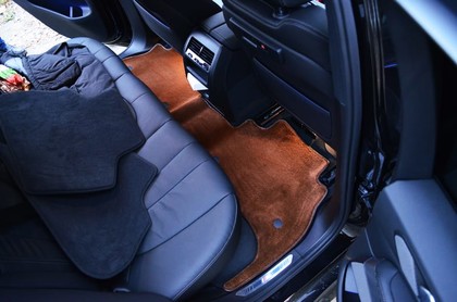Коврики на BMW X5 (G05/G18) 2018 - 2025 в Симферополе