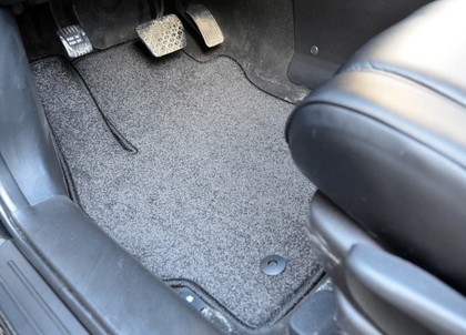 Коврики на Mazda CX7 2006 - 2012 в Симферополе