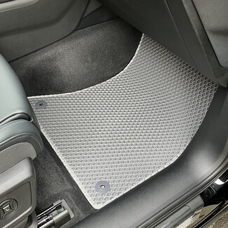 Ворсовые коврики на Audi Q5 III 2024&nbsp;-&nbsp;2026 в Симферополе