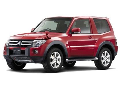 Ворсовые коврики на Mitsubishi Pajero IV 2006 - 2021 в Симферополе