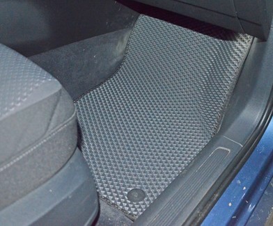 Коврики на Volkswagen Passat B8 2014 - 2025 в Симферополе