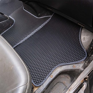 Коврики на Hyundai H1 I 1996 - 2007 в Симферополе