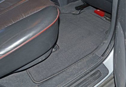 Коврики на Hyundai Santa Fe II 2005 - 2012 в Симферополе