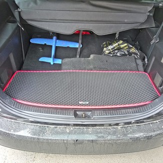 Коврики на Mazda Premacy II 2005 - 2010 в Симферополе