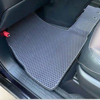 Ворсовые коврики на Toyota Esquire (R80) 2014 - 2021 в Симферополе
