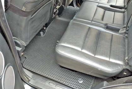 Коврики на Land Rover Discovery III 2004 - 2009 в Симферополе