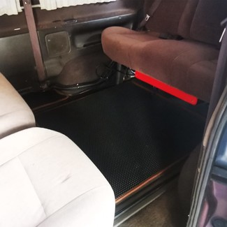 Ворсовые коврики на Toyota Hiace (H100) 1989 - 2005 в Симферополе