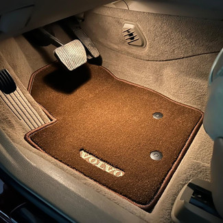 Ворсовые коврики на Volvo XC90 I 2002 - 2014 в Симферополе