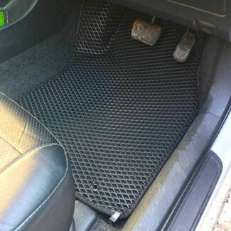 Ворсовые коврики на Toyota Corolla Axio (E14) 2006&nbsp;-&nbsp;2012 в Симферополе
