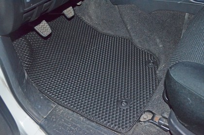 Ворсовые коврики на Toyota Hilux VII 2008 - 2015 в Симферополе