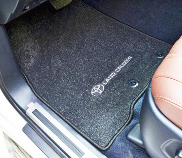 Коврики на Toyota Land Cruiser 200 2007 - 2021 в Симферополе