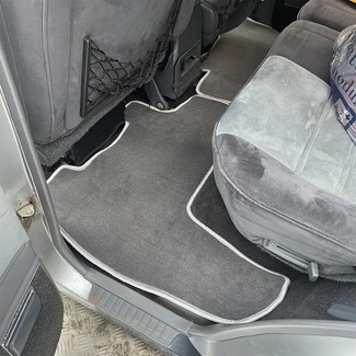 Ворсовые коврики на Toyota Land Cruiser Prado 70 1984 - 2025 в Симферополе