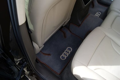 Ворсовые коврики на Audi Q5 I 2008 - 2017 в Симферополе