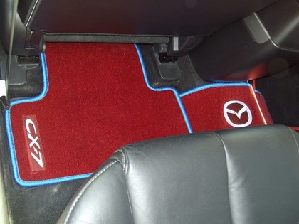 Коврики на Mazda CX7 2006 - 2012 в Симферополе