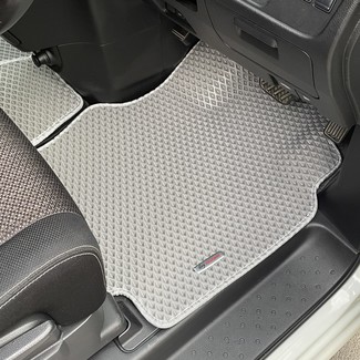 Коврики на Nissan Serena (C27) 2016 - 2022 в Симферополе