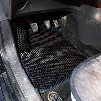 Коврики на Ford Fiesta VI 2008 - 2019 в Симферополе