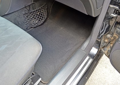 Ворсовые коврики на Mercedes E (W210) 1995 - 2002 в Симферополе