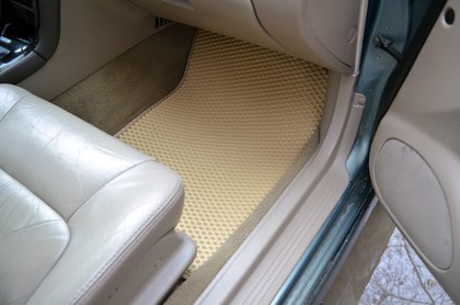 Коврики на Subaru Legacy III 1998 - 2003 в Симферополе