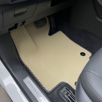 Ворсовые коврики на Toyota Crown Kluger 2021&nbsp;-&nbsp;2026 в Симферополе