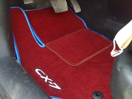 Коврики на Mazda CX7 2006 - 2012 в Симферополе