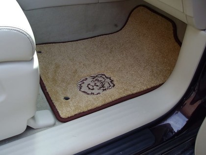 Коврики на Infiniti QX80 2013 - 2025 в Симферополе