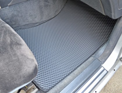 Ворсовые коврики на Mercedes E (W210) 1995 - 2002 в Симферополе