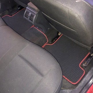 Коврики на Renault Megane III 2008 - 2016 в Симферополе
