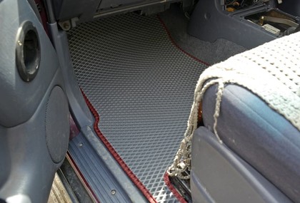 Ворсовые коврики на Toyota Land Cruiser Prado 95 1996 - 2002 в Симферополе