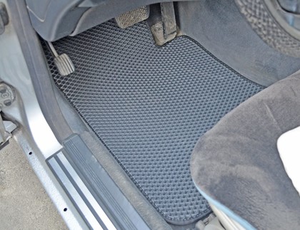 Ворсовые коврики на Mercedes E (W210) 1995 - 2002 в Симферополе