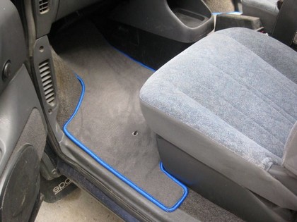 Ворсовые коврики на Toyota Estima Emina (Lucida) 1990 - 2000 в Симферополе