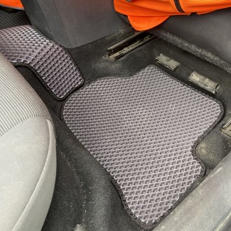 Коврики на Seat Leon II 2005 - 2013 в Симферополе