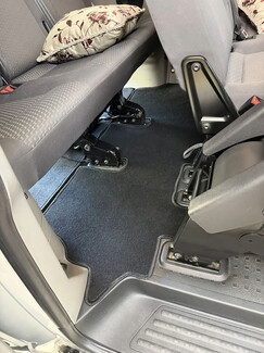 Коврики на Volkswagen Caravelle (T6) 2015&nbsp;-&nbsp;2019 в Симферополе