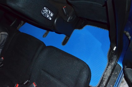 Коврики на Honda FR-V 2004 - 2009 в Симферополе